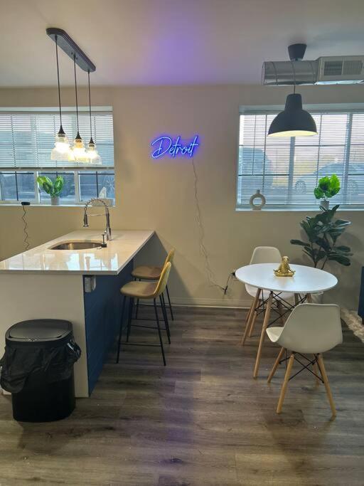 Modern Loft!/Free Parking/Long Stay Friendly! Detroit Exterior photo
